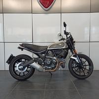 Ducati Scrambler 800 ICON SILVER