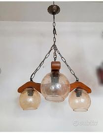 Lampadario rustico in legno catena metallo 3 luci
