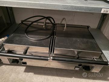 Tostiera con piastre vetroceramica