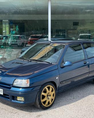 Renault Clio 1.8i 16V cat "ASI"