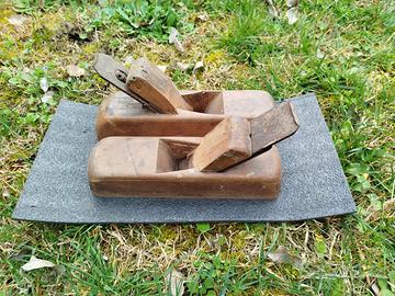 Pialle in legno antiche