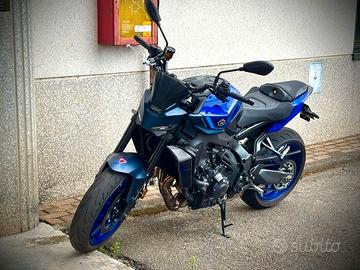 Yamaha MT-09 AMT
