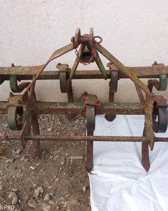 Vibrocoltivatore da vigna