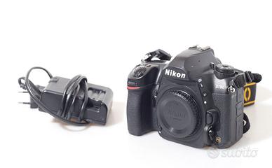 FOTOCAMERA DIGITALE REFLEX FF NIKON D780. CORPO.