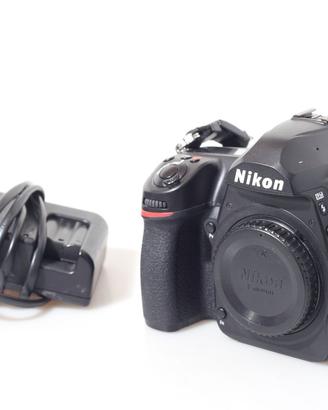 FOTOCAMERA DIGITALE REFLEX FF NIKON D780. CORPO.