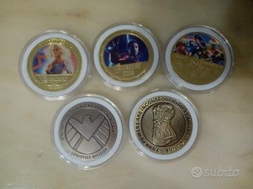 Monete Avengers placcate oro e color argento/oro