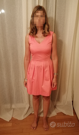 Vestito color corallo