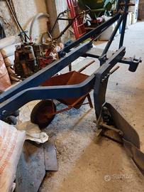 Aratro per trattore da 60 a 80 Cavalli