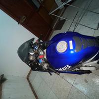 Yamaha YZF R6 - 2002