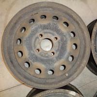 CERCHI FIESTA DA 15 X 6 POLLICI ET 52.5 2011