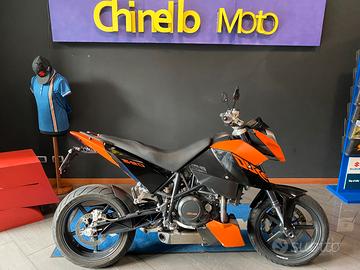 KTM 690 Duke - 2011