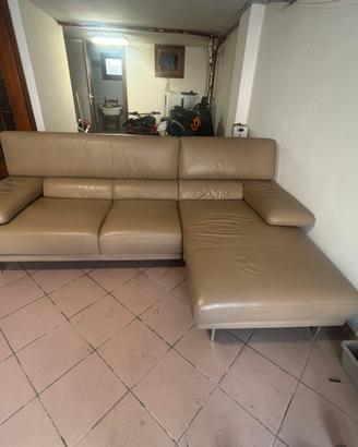 Divano in pelle