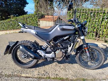 Husqvarna Svartpilen 125