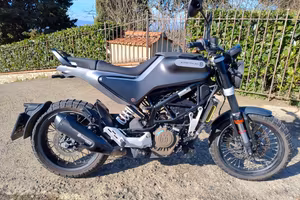 Husqvarna Svartpilen 125