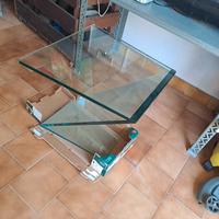 Tavolino in cristallo