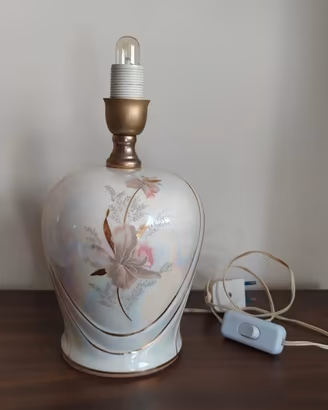LAMPADA DA TAVOLO VINTAGE 