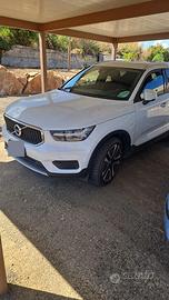 Volvo XC 40 D3 AWD IVA ESPOSTA