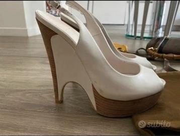 Scarpe con tacco di gucci