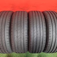 215 60 17 Gomme GoodYear 80-95% 2022 Est 215 60R17