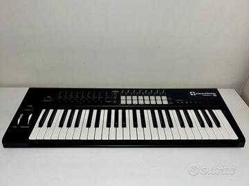 Novation Launchkey 49 MK2 + Supporto Tastiera