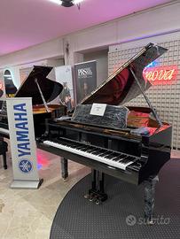 PIANOFORTE A CODA YAMAHA C7 NERO LUCIDO