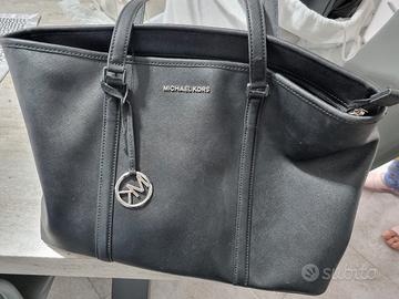 borsa michael kors  nera