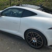 Jaguar F Type Chequered Flag 