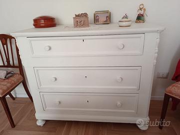 Comò vintage verniciato bianco