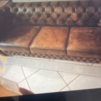 Divani chester vera pelle