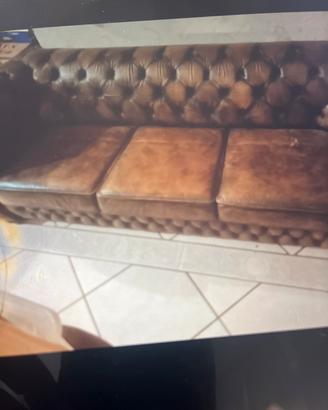 Divani chester vera pelle