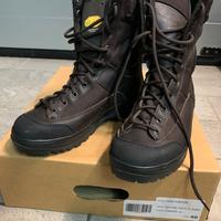 Anfibi militari vibram nr 40