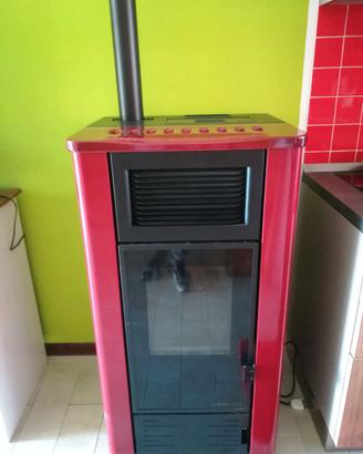 Stufa a Pellet Karmek One Stoccolma  13 Kw