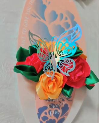 Decorazione rose in raso+candela margherita