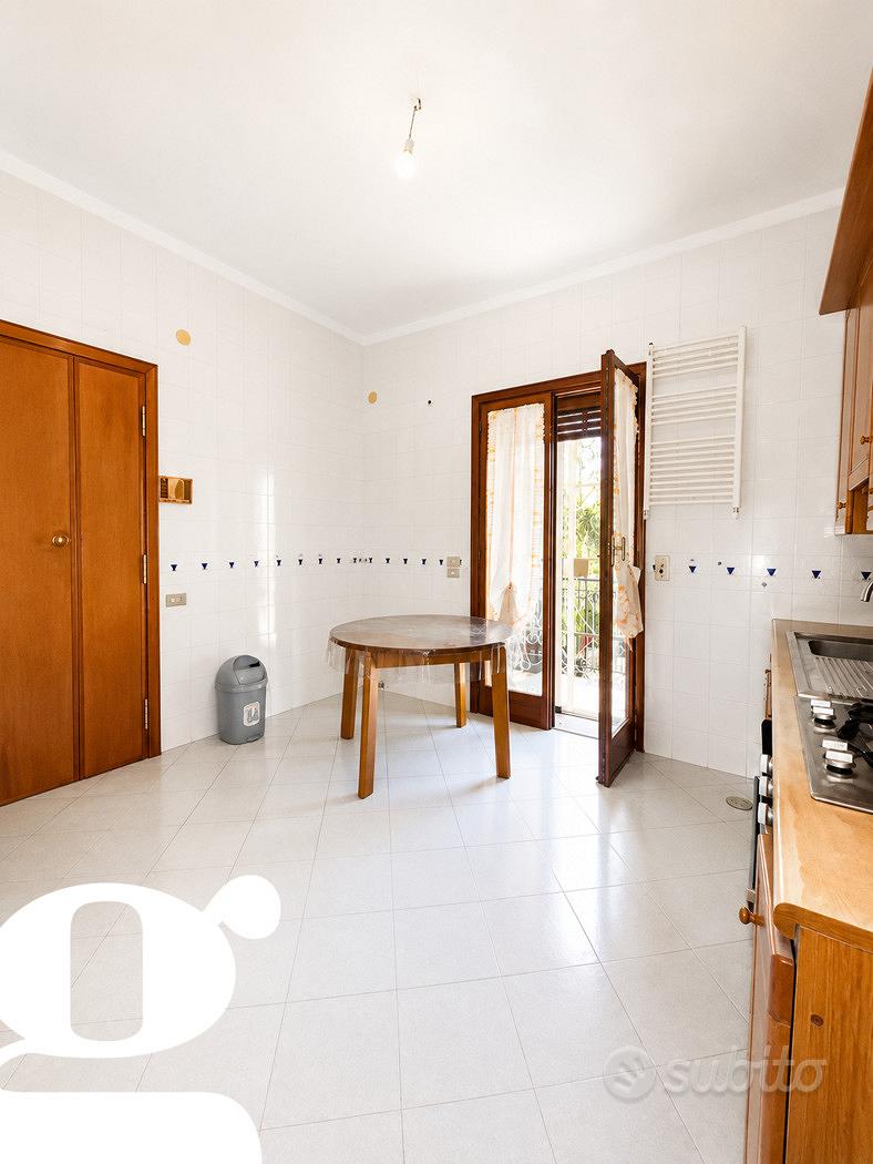 Apartment in Napoli, Colli Aminei, Municipalità 3 - Vista 5
