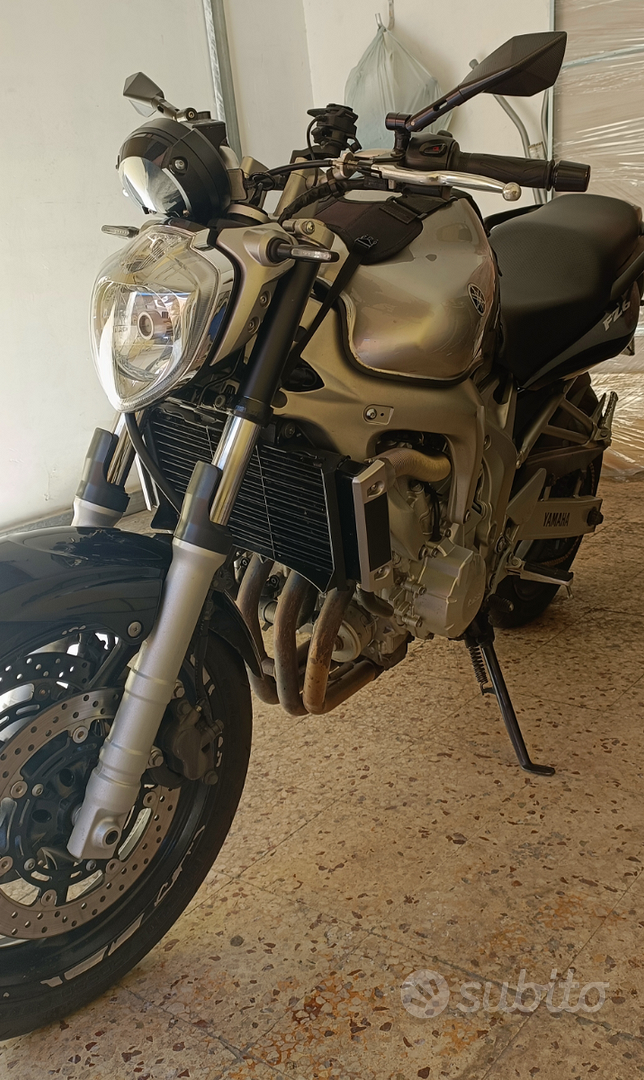 Yamaha fz6 - Moto e Scooter In vendita a Caltanissetta