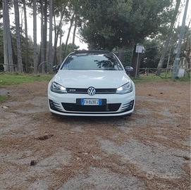 VOLKSWAGEN Golf 7ª serie - 2016