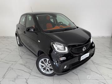 SMART FORFOUR PASSION 90 CV AUTOMATICA/LED/NAVIGAT