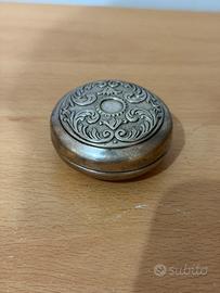 Porta pillole in argento 800