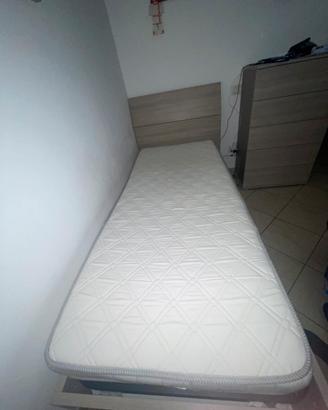 Letto singolo con contenitore e materasso