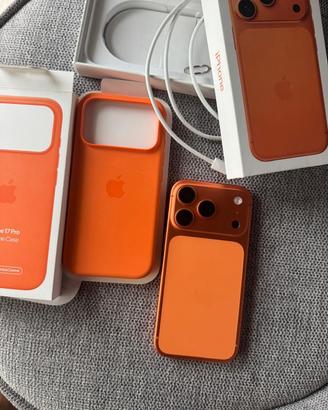 Iphone 17 pro - nuovo con fattura - 30 gg di vita