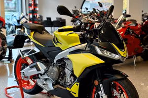 APRILIA TUONO 660 VERSIONE 35 kW PATENTE A2 FINANZ