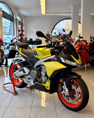APRILIA TUONO 660 VERSIONE 35 kW PATENTE A2 FINANZ