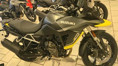 Suzuki V Strom DL 800 DL 800 SE RUOTE IN LEGA 2025