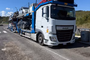 Bisarca Daf 440