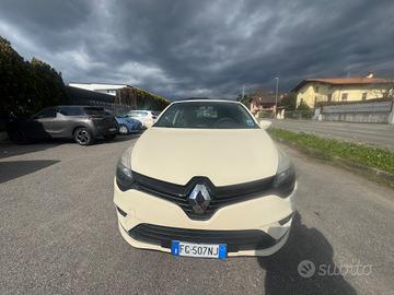 Renault Clio dCi 8V 75CV Start&Stop 5 porte Energy