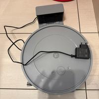 IRobot Roomba essential