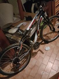 Mountain bike fs720381