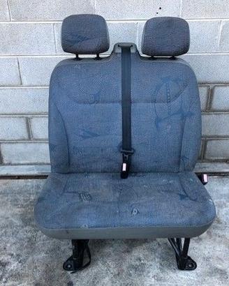Sedile anteriore destro Renault Trafic 2005