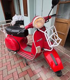 Vespa 150 PX E