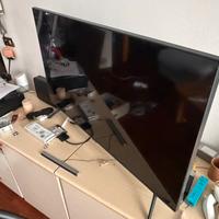 Samsung AU7100 43’ UltraHD 4K SmartTV